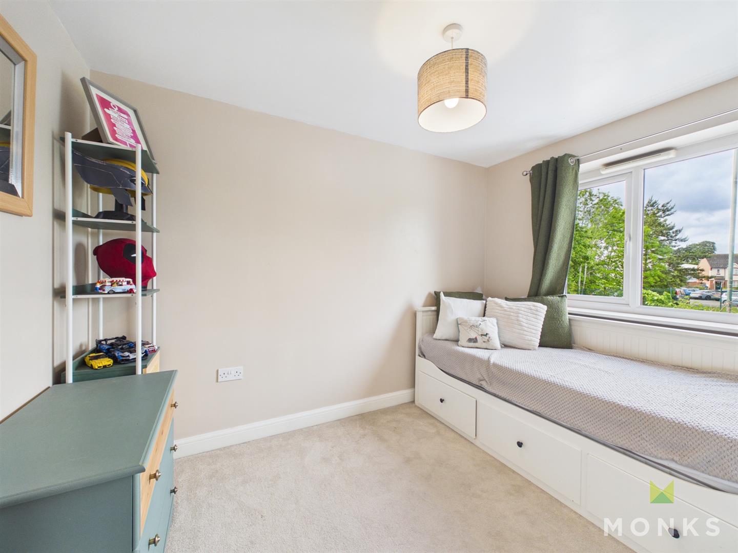 28 Holgate Drive, Shrewsbury, SY1 4TD For Sale